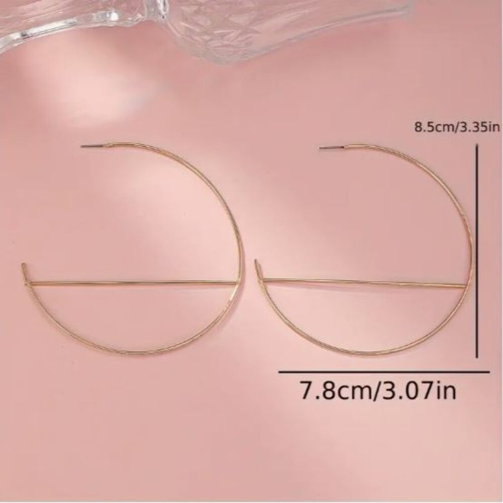 NEW Gold Oversize Geometric Hoop Earrings - Picture 3 of 3
